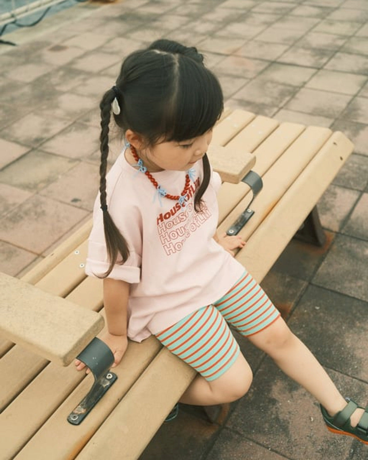 Lili logo T-shirt（kids）- House of Lili